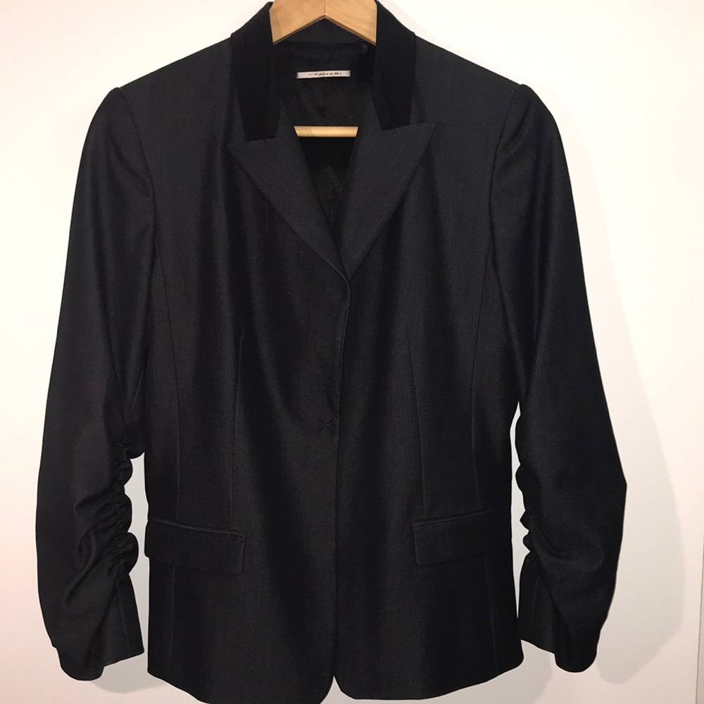 Tuxedo-style jacket